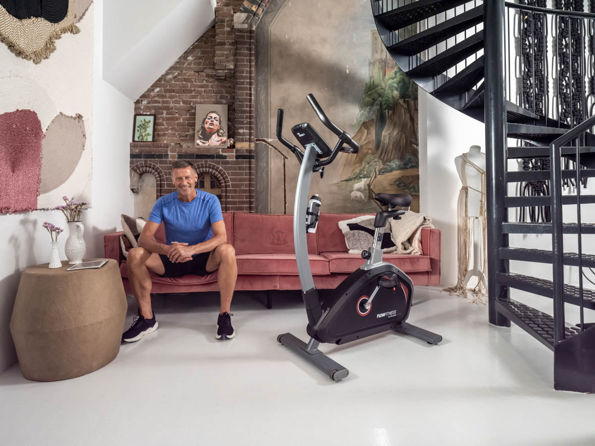 Flow Fitness Turner DHT2000i Exercise Bike