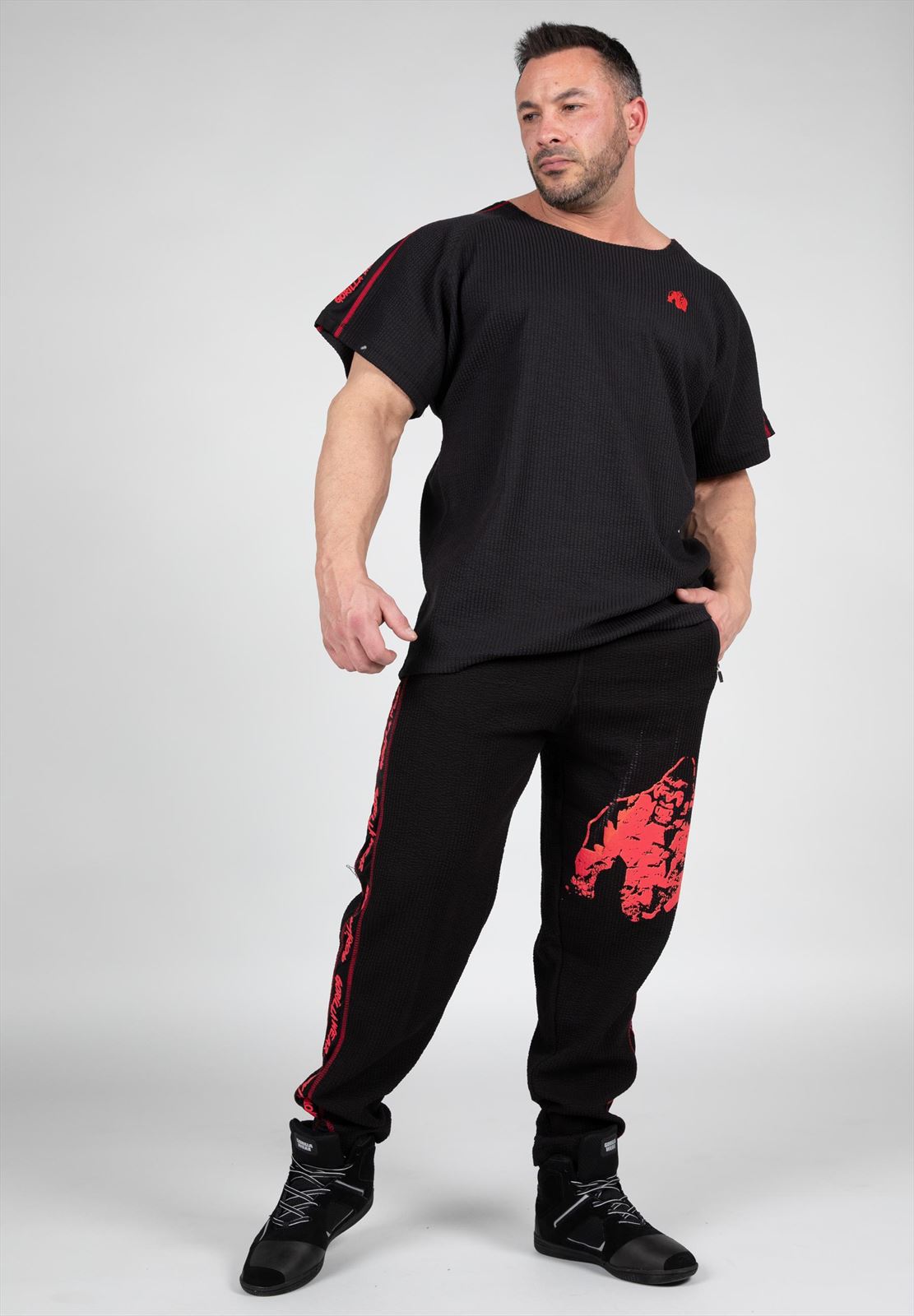 Buffalo Old School Workout Top - Black/Red