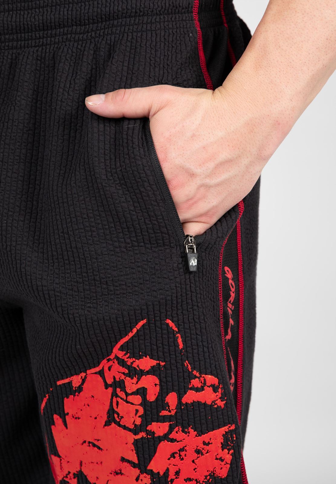 Buffalo Old School Workout Shorts - Black/Red