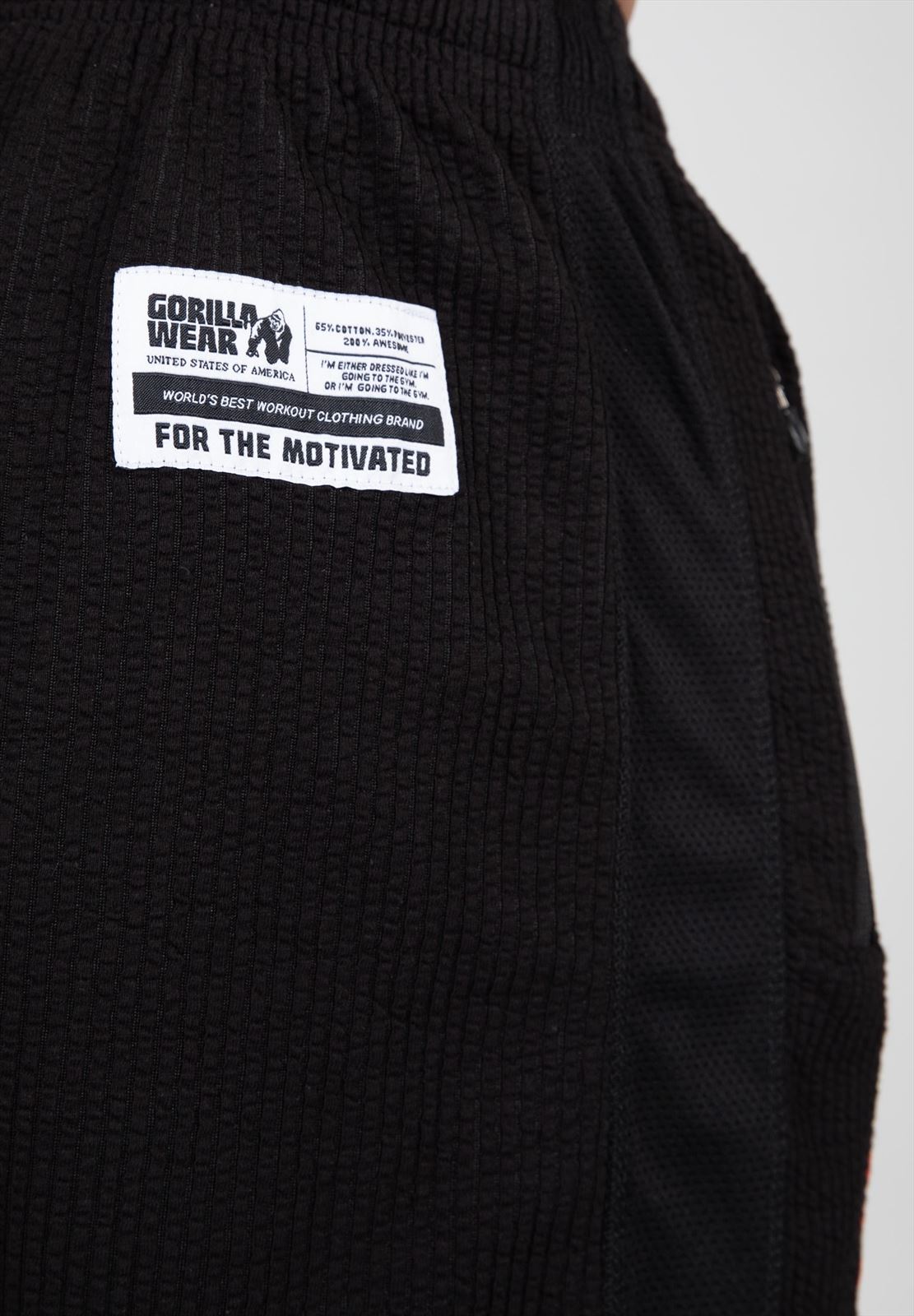 Augustine Old School Shorts - Black/Red