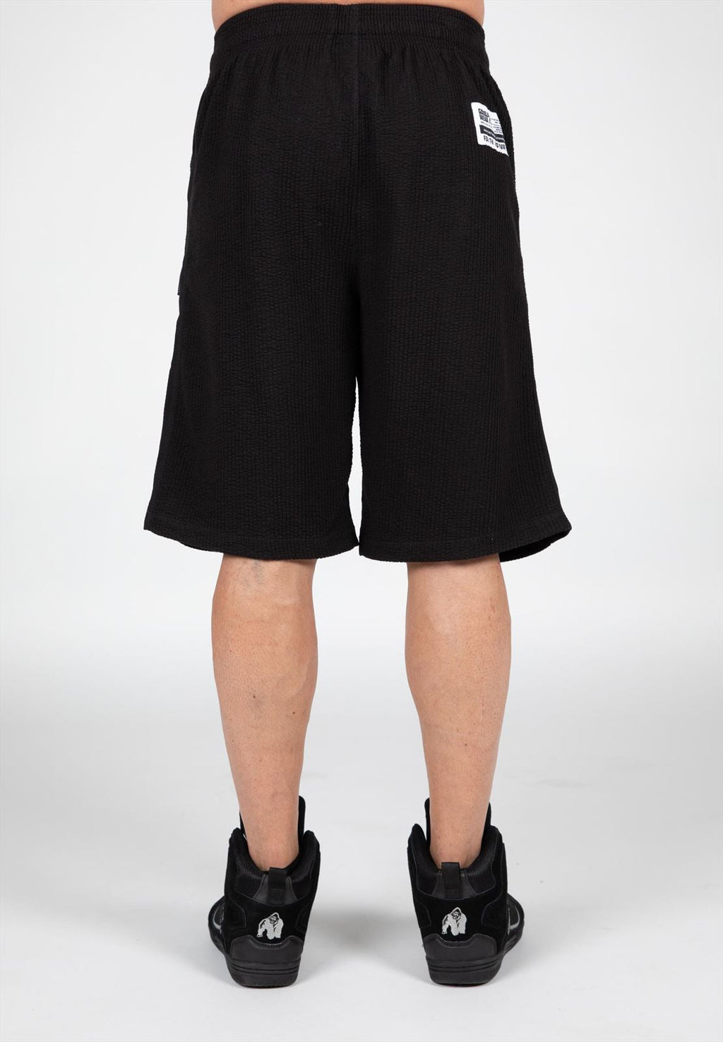 Augustine Old School Shorts - Black/Red