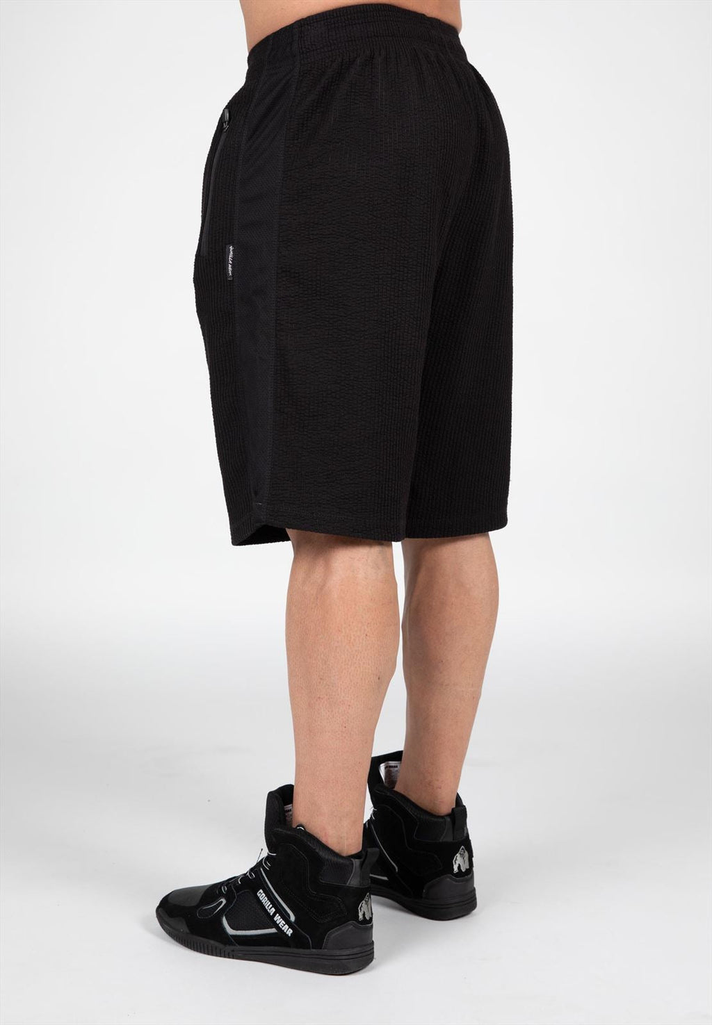 Augustine Old School Shorts - Black/Red