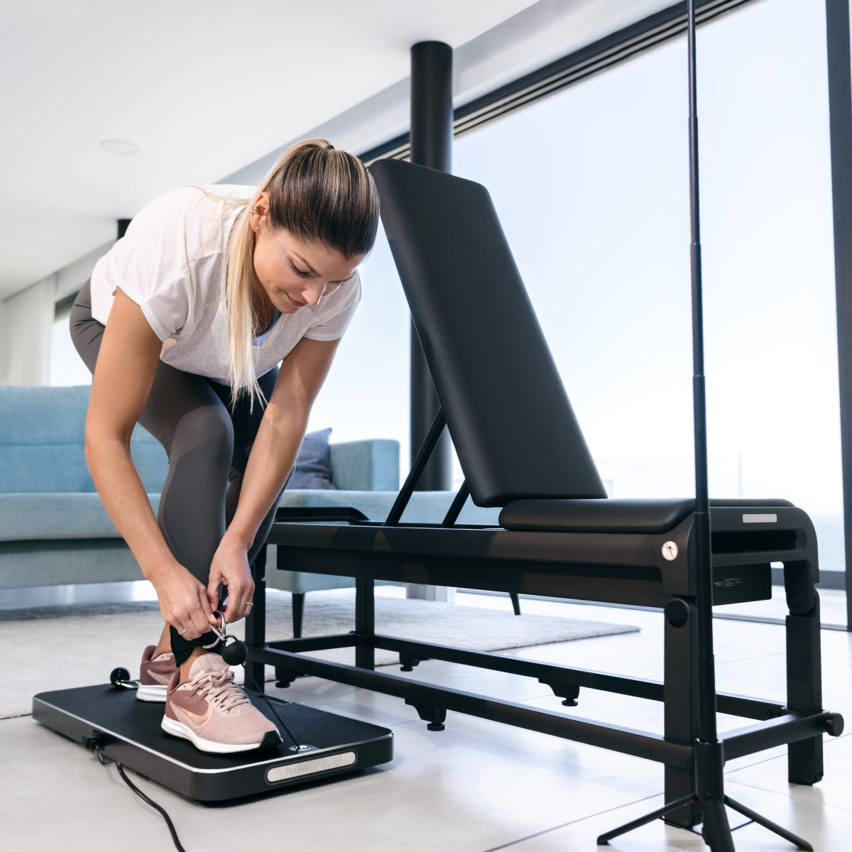 Flow Fitness DSG100i - Smart Home Gym - Including Perform Bench