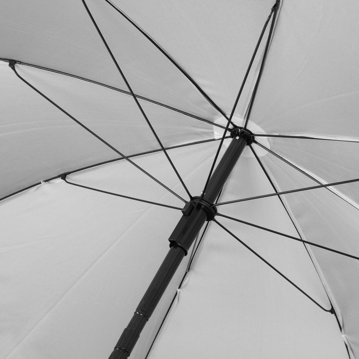 VirtuFit Beach Parasol Premium With Windshield - Black