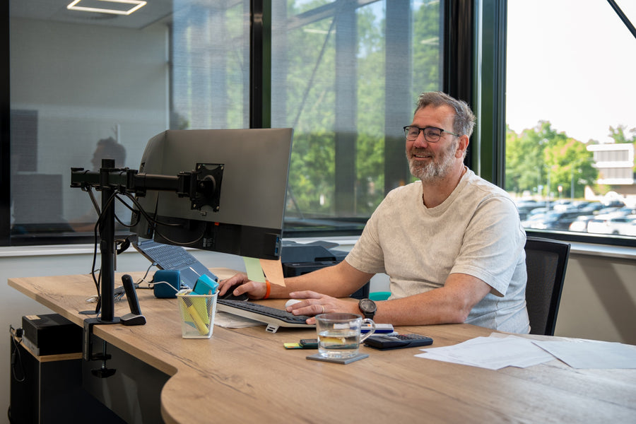 Finance Associate