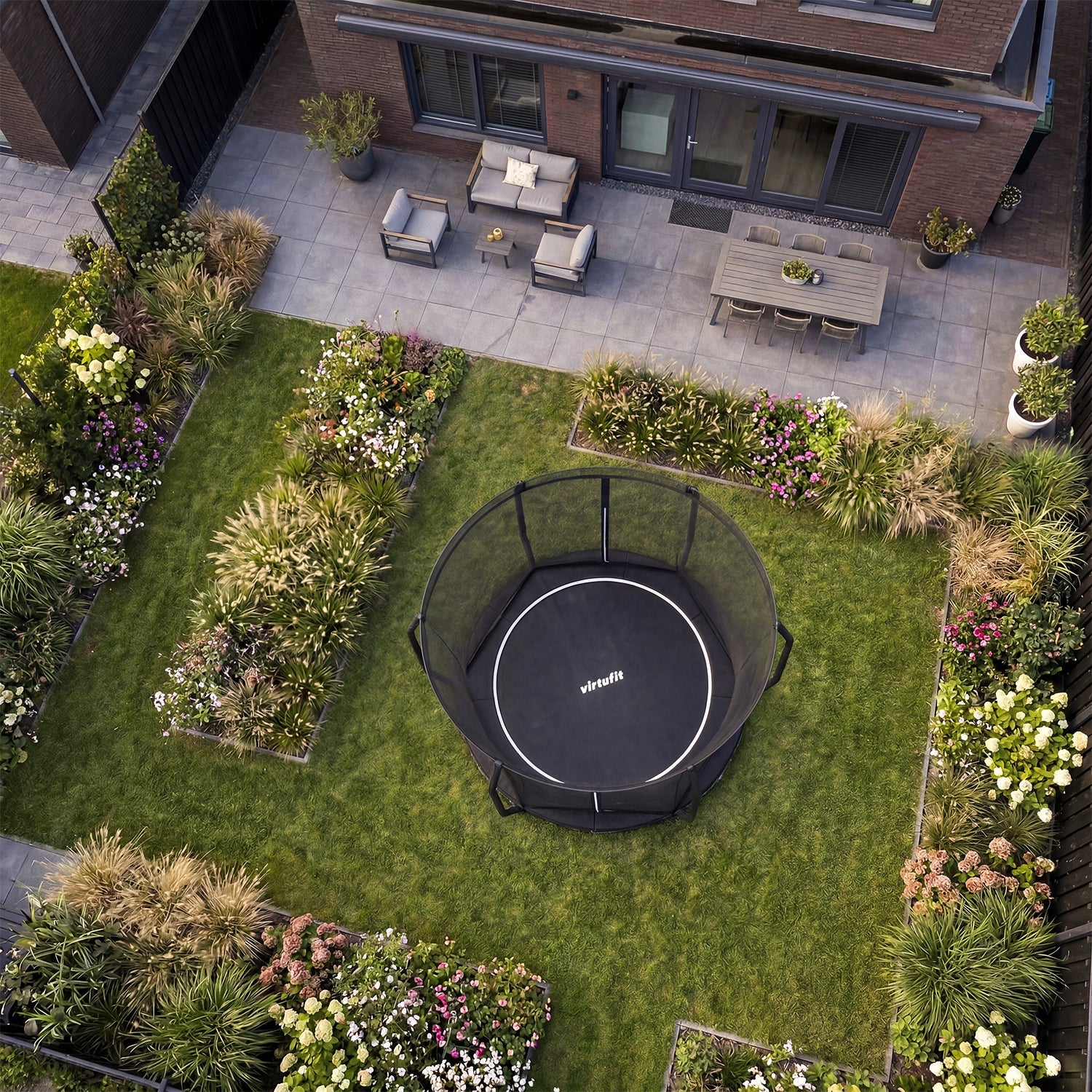 VirtuFit Groundlevel Trampoline 251 cm Including Safety Net
