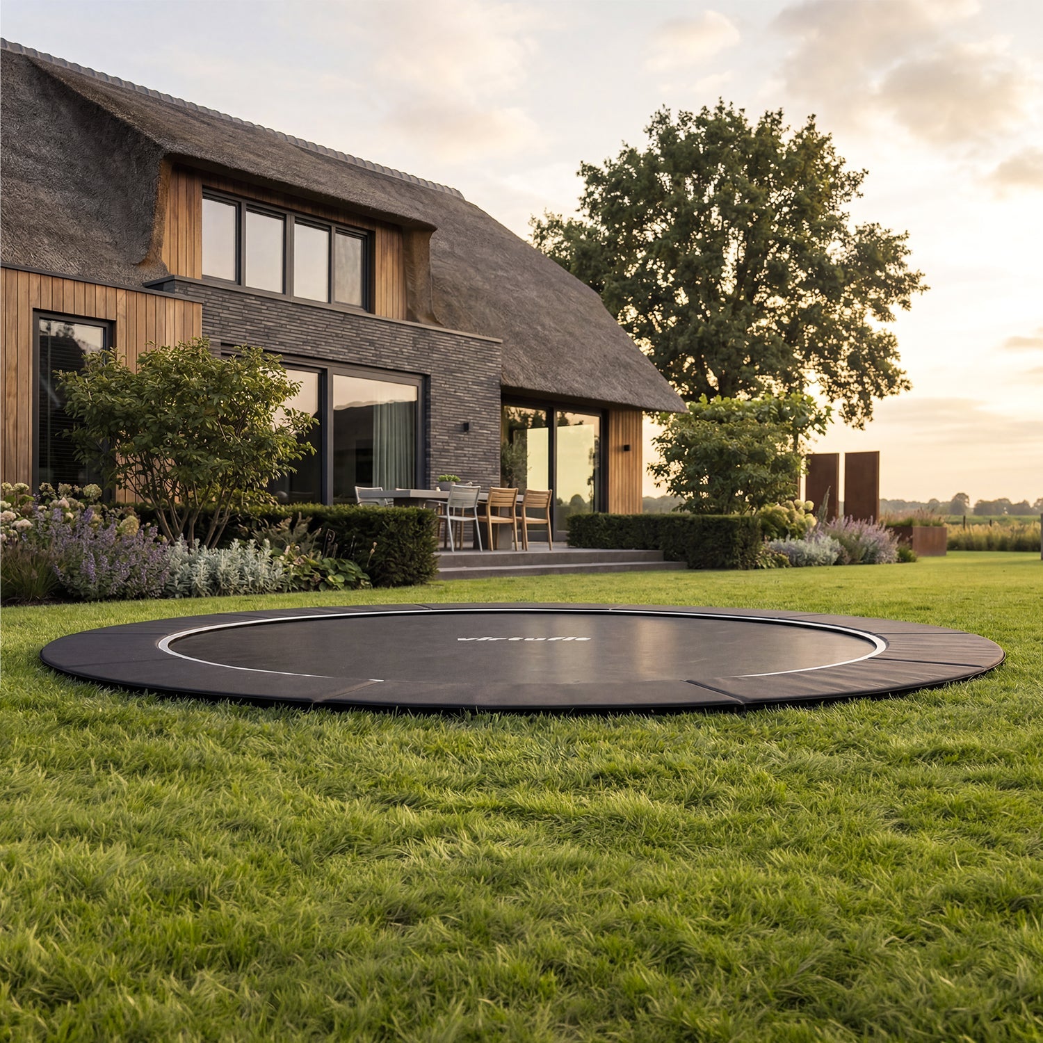VirtuFit Groundlevel Trampoline 366 cm
