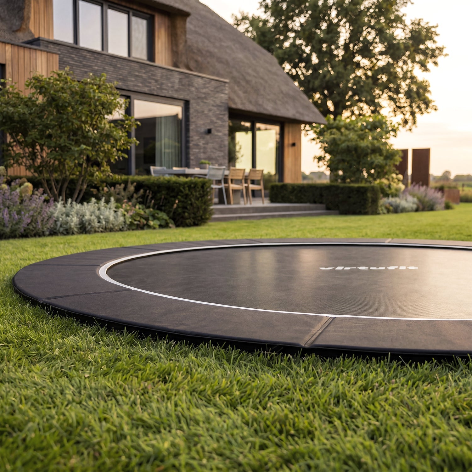 VirtuFit Groundlevel Trampoline 366 cm - Safety Pad