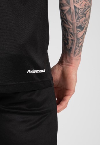 performance-t-shirt-black