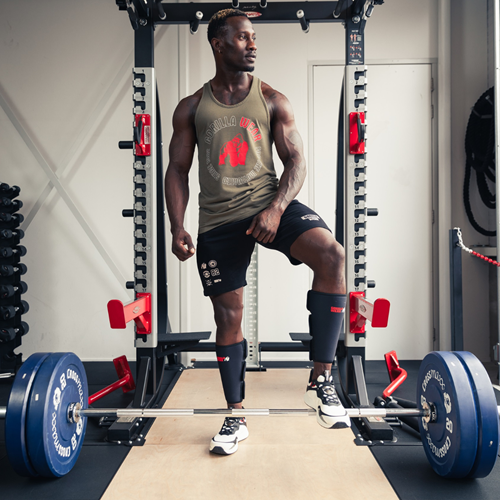 Gorilla Wear Kuit Sleeves - model