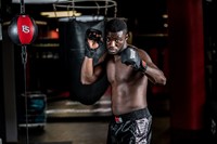 Gorilla Wear Ely MMA Bokshandschoenen - Zwart/Wit