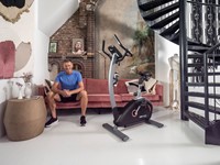 Flow Fitness DHT2000i sfeer