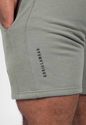 Leon Sweat Shorts logo